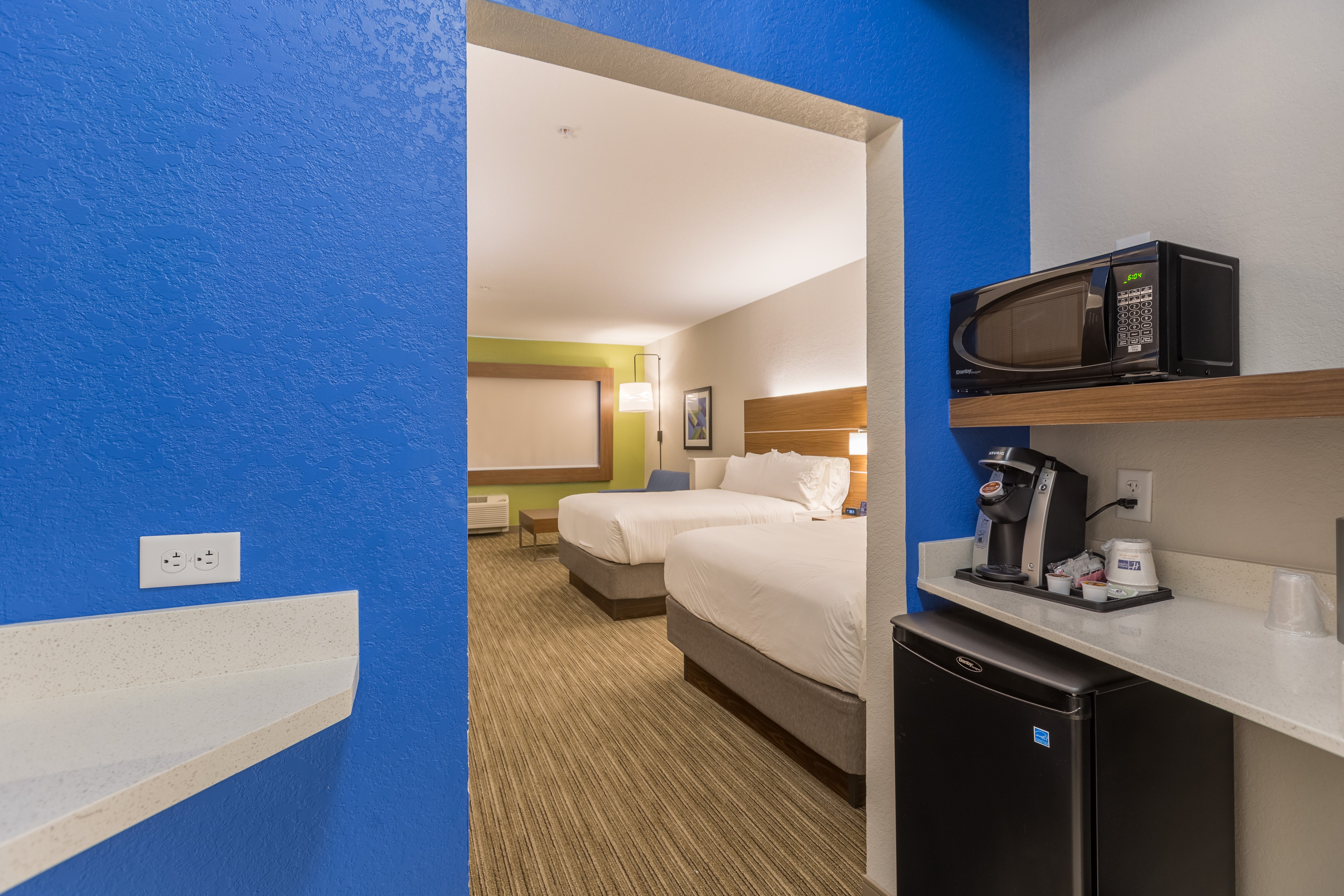 holiday inn express and suites san marcos south by ihg
