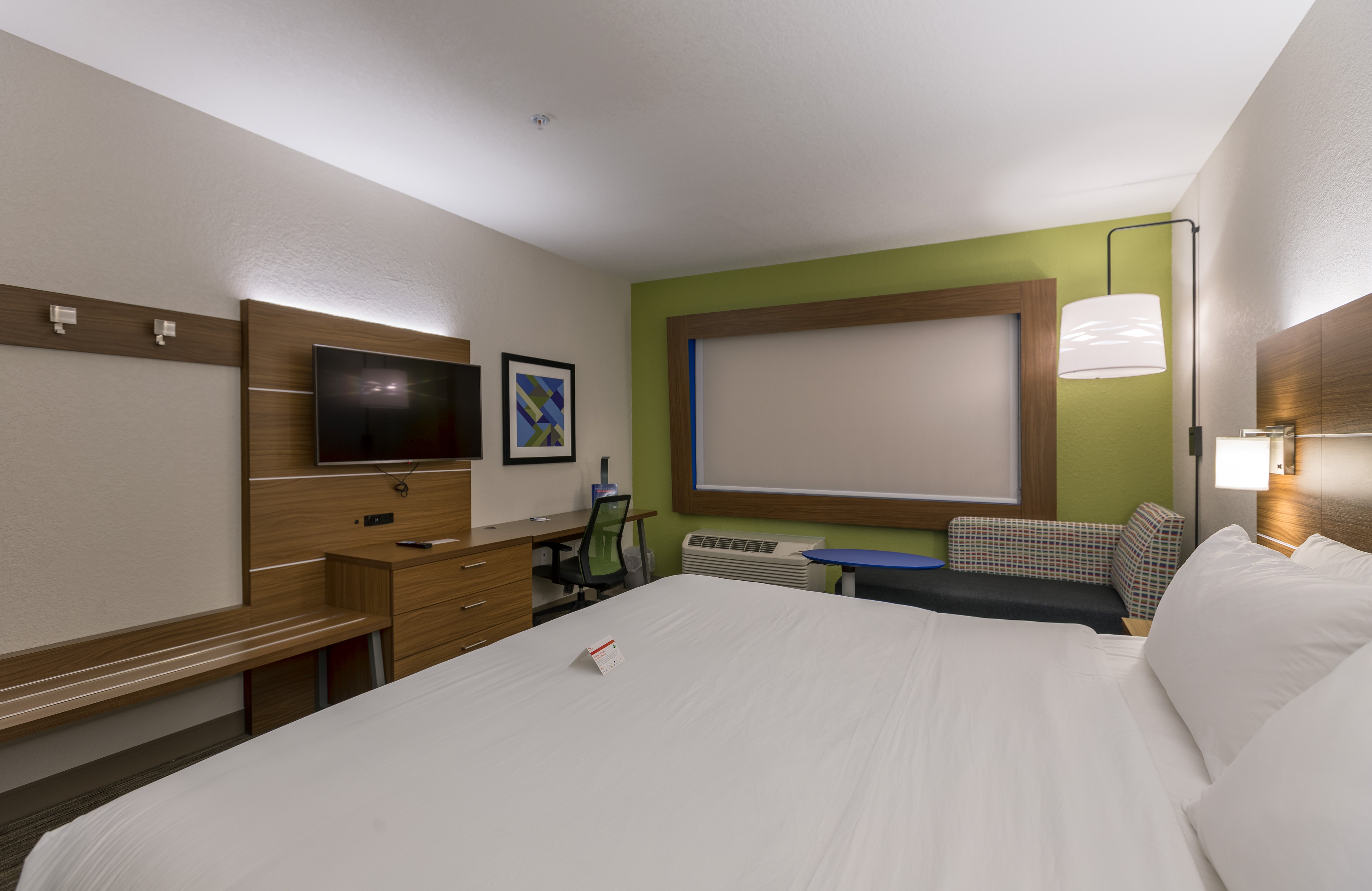 holiday inn express and suites san marcos south by ihg