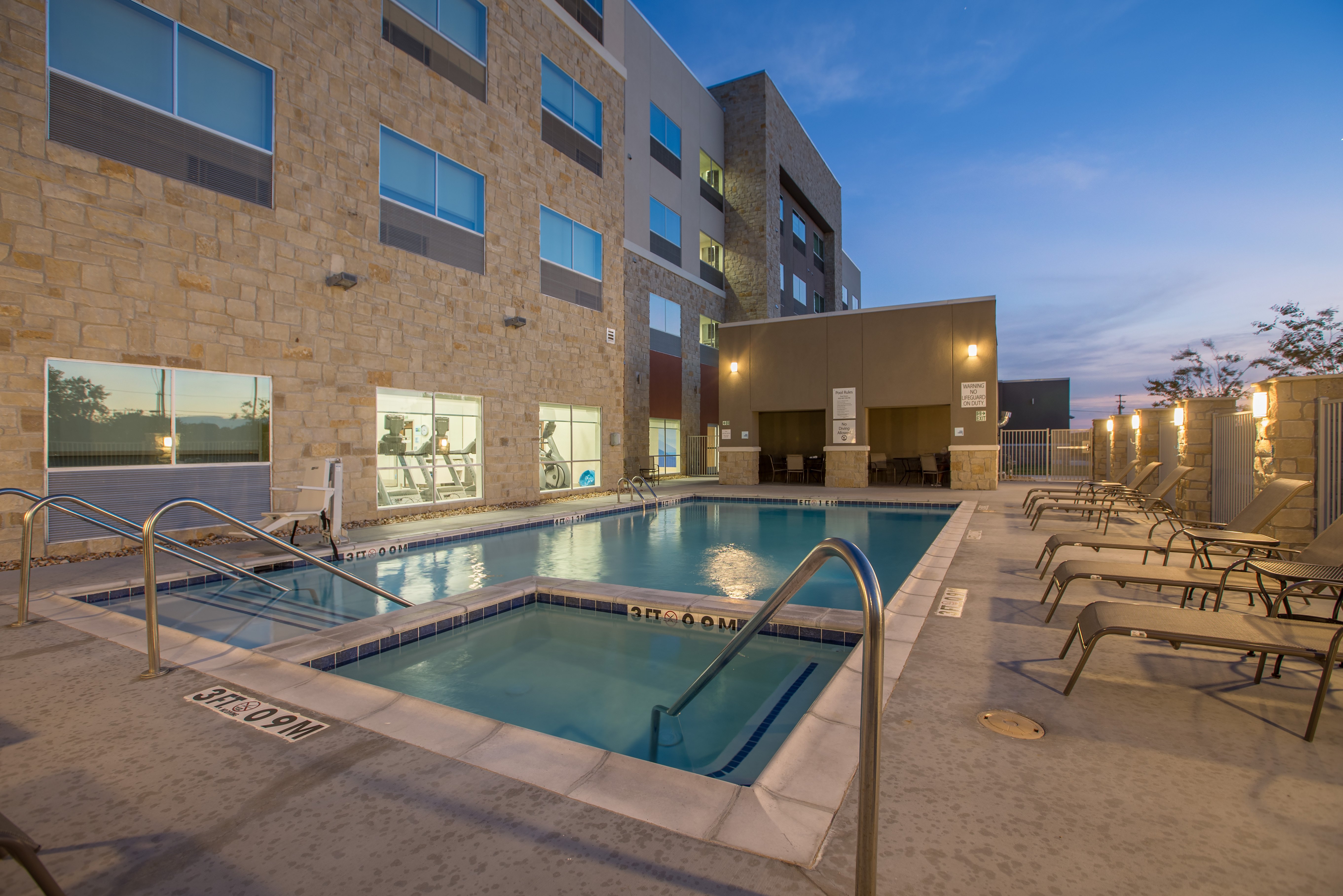 holiday inn express and suites san marcos south by ihg