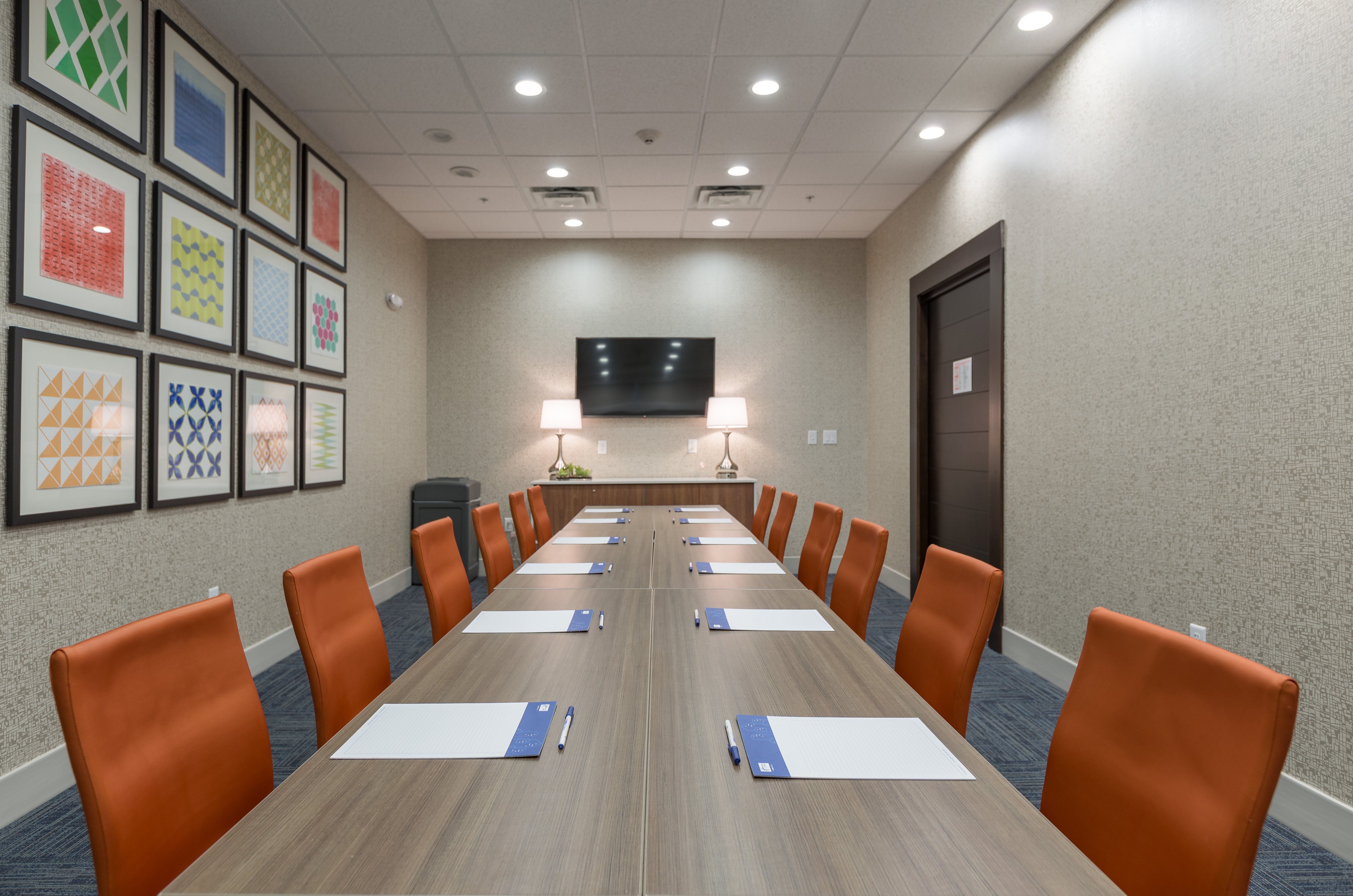 holiday inn express and suites san marcos south by ihg