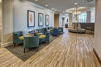 hampton inn and suites franklin berry farms