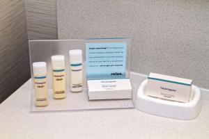 hampton inn and suites franklin berry farms