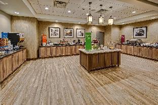 hampton inn and suites franklin berry farms