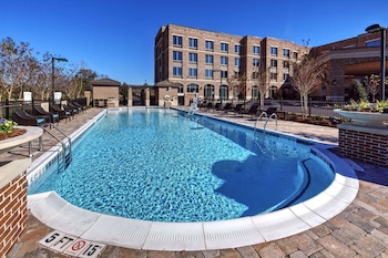 hampton inn and suites franklin berry farms