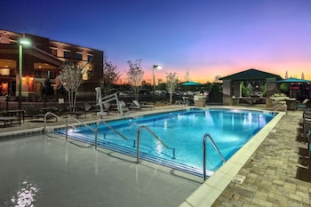 hampton inn and suites franklin berry farms