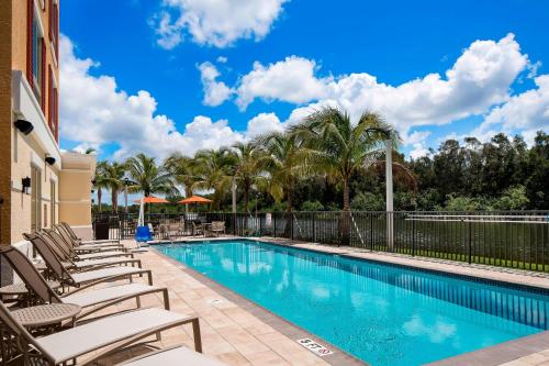 towneplace suites by marriott fort myers estero