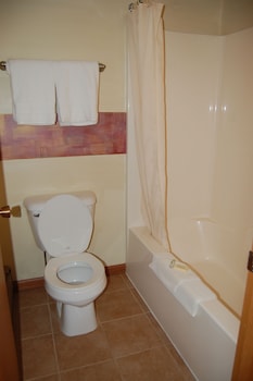northwoods inn llc