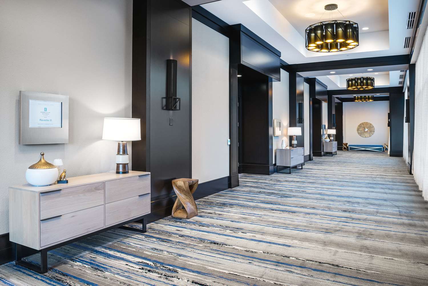 embassy suites by hilton college station tx