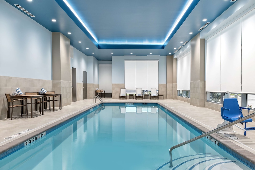 embassy suites by hilton college station tx