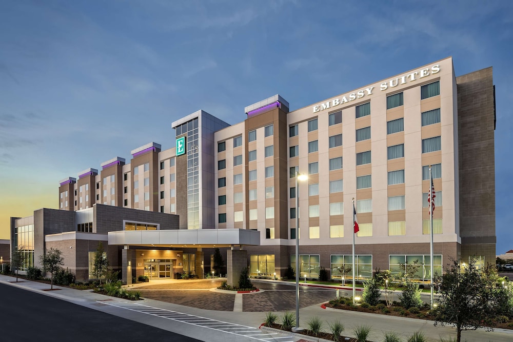 Embassy Suites By Hilton College Station, Tx,Bryan>>Brazos,4 star