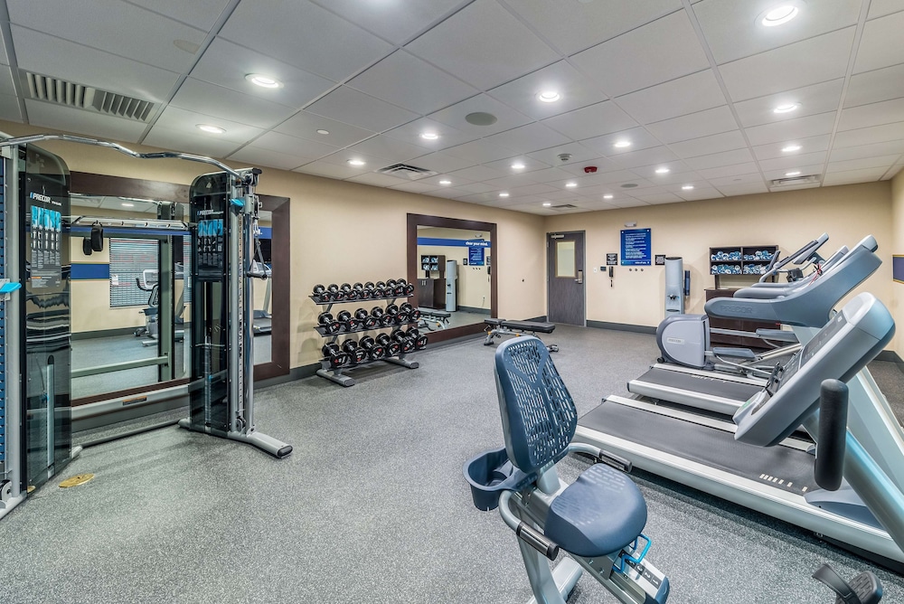 hampton inn and suites pryor