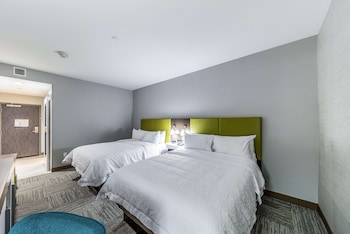 hampton inn and suites pryor