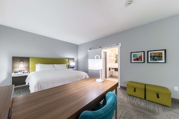 hampton inn and suites pryor