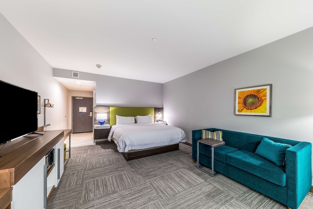 hampton inn and suites pryor