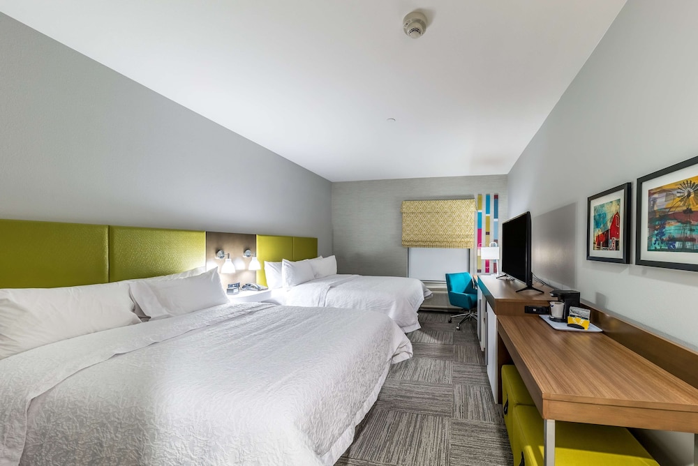 hampton inn and suites pryor
