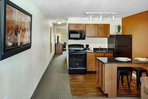 affordable suites mooresville lakenorman