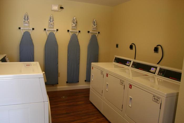 affordable suites mooresville lakenorman