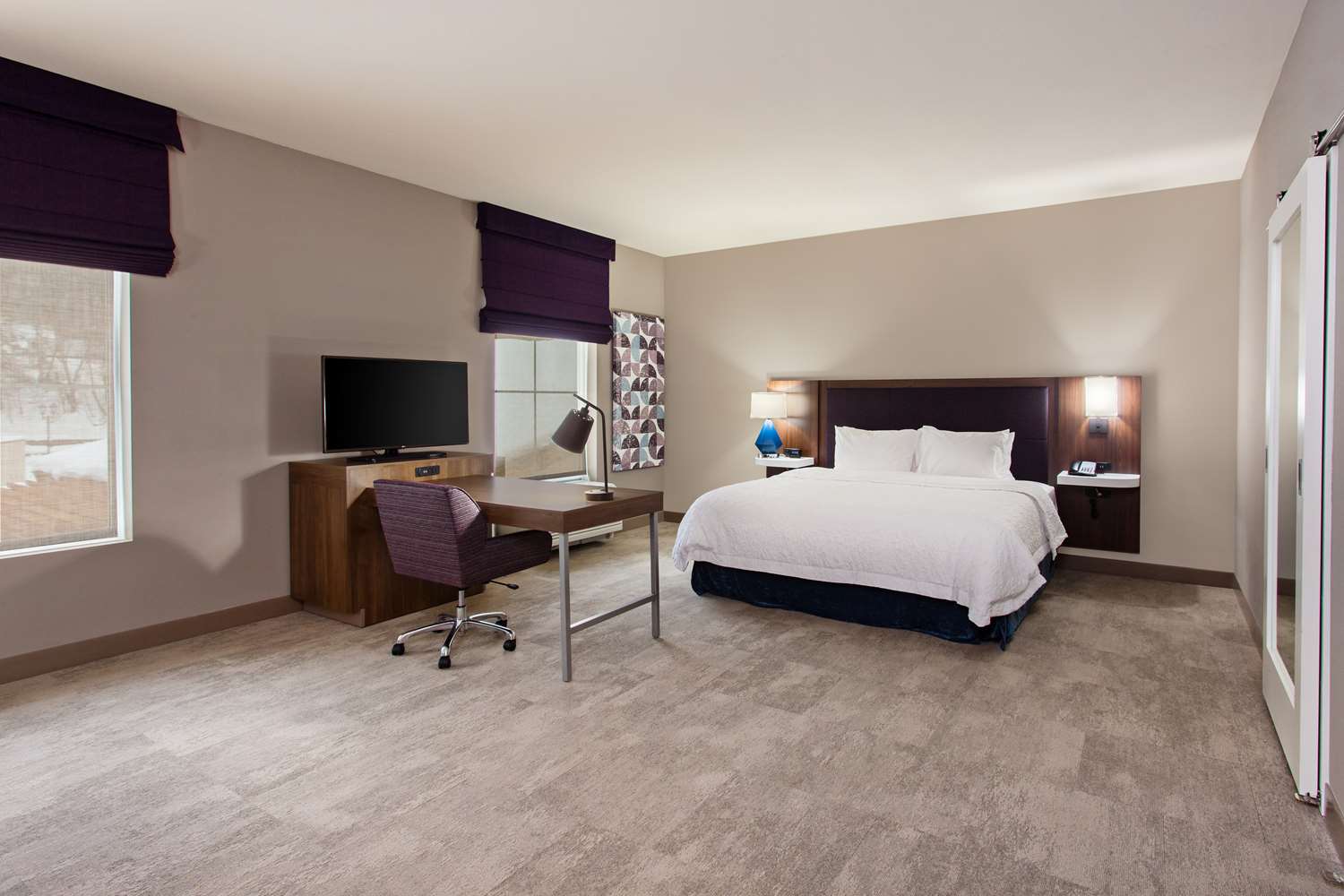 hampton inn and suites leavenworth