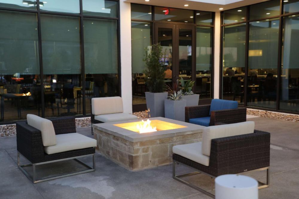 hilton garden inn austin airport