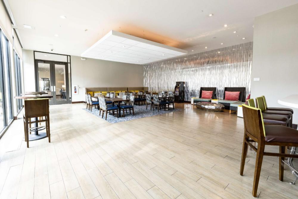 hilton garden inn austin airport