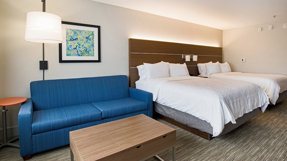 holiday inn express and suites racine by ihg
