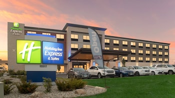 holiday inn express and suites racine by ihg