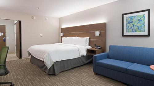 holiday inn express and suites racine by ihg
