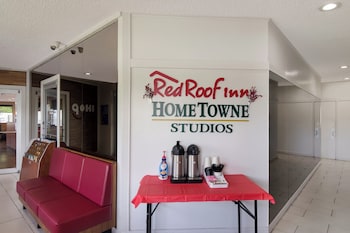 hometowne studios by red roof vero beach i 95