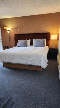 golden arrow motel