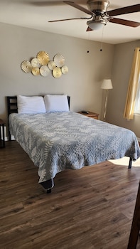 golden arrow motel