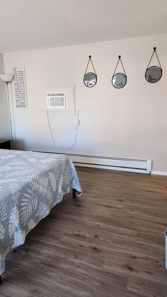 golden arrow motel