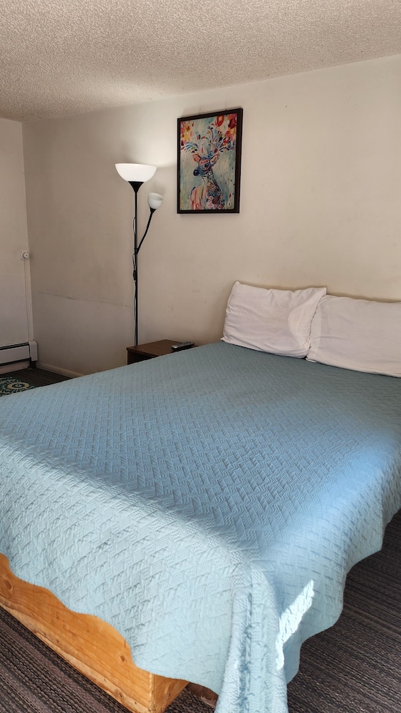 golden arrow motel