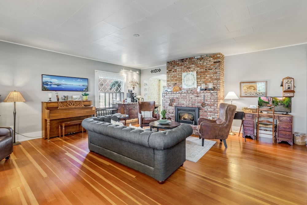 oak hill bed and breakfast