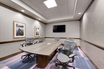 hampton inn and suites fort worth downtown