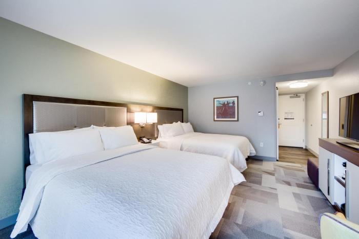 hampton inn and suites fort worth downtown