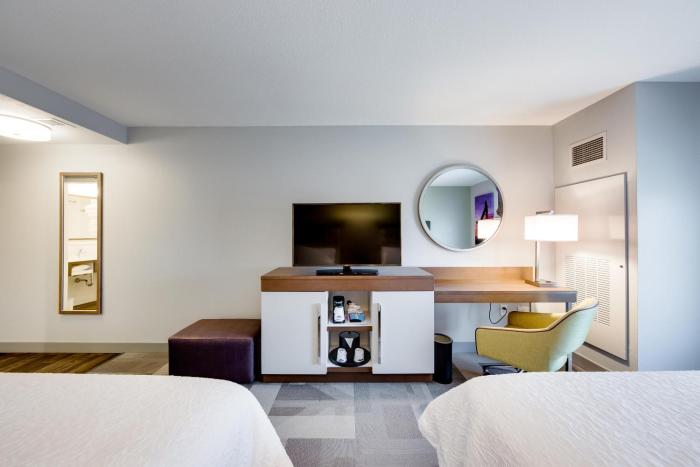 hampton inn and suites fort worth downtown