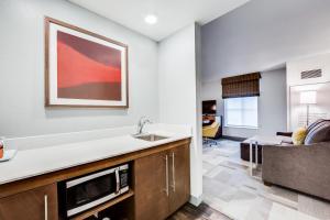 hampton inn and suites fort worth downtown