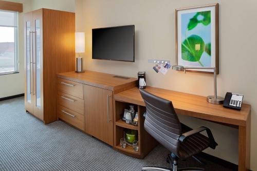 hyatt place glendale los angeles