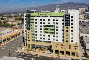 hyatt place glendale los angeles