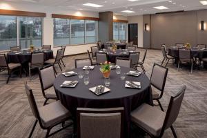 hyatt place glendale los angeles