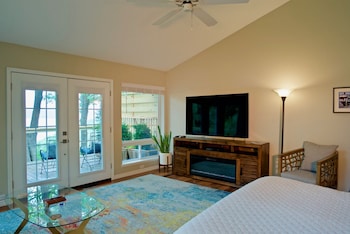 beaver lake cottages