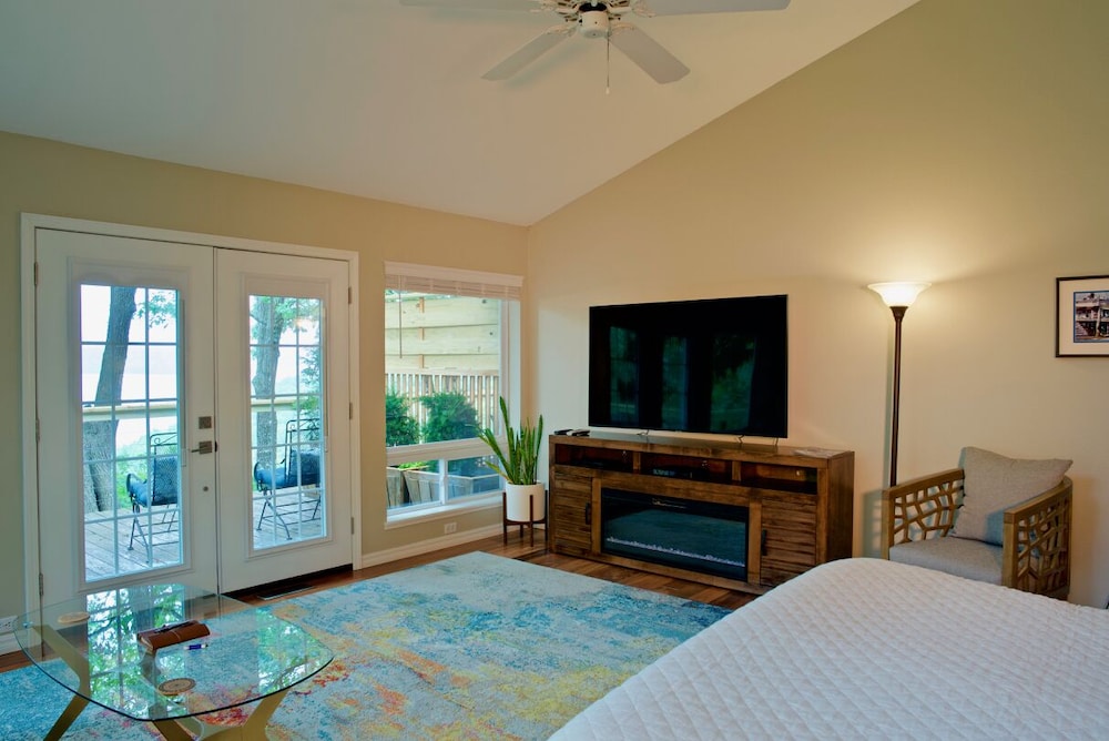 beaver lake cottages