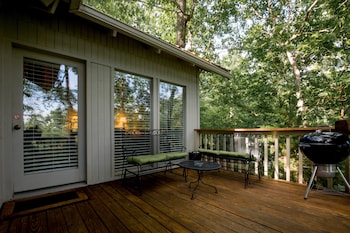 beaver lake cottages