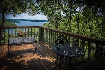 beaver lake cottages