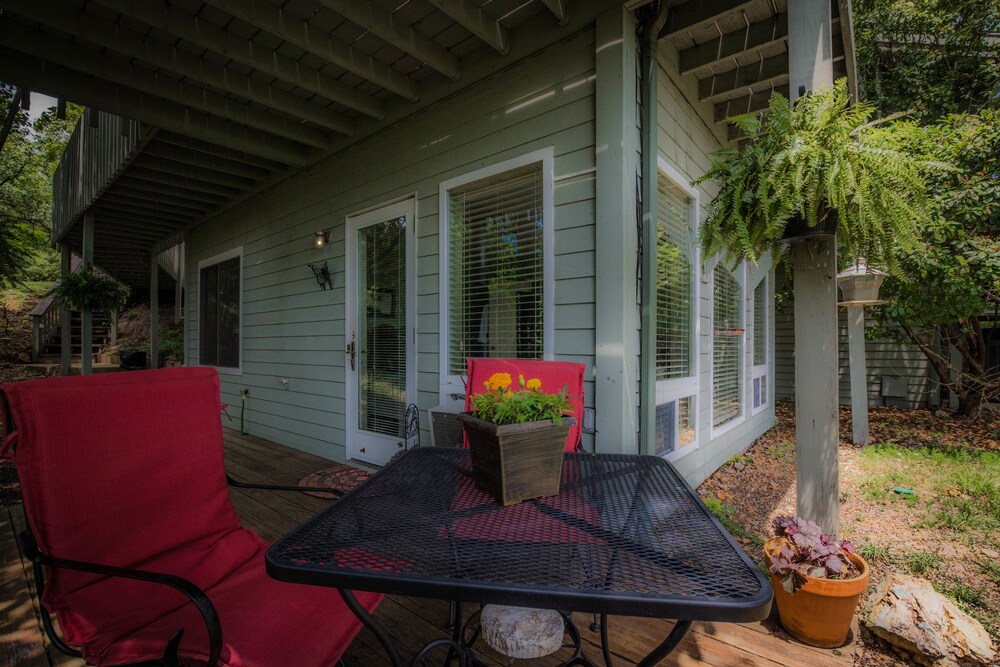 beaver lake cottages