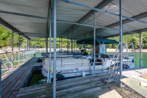 beaver lake cottages