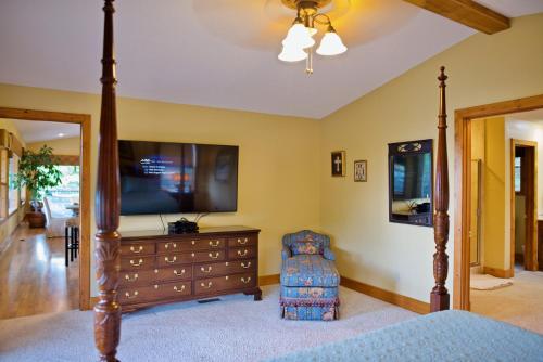 beaver lake cottages