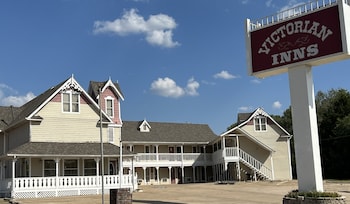 victorian inn
