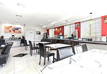 paris inn and suites