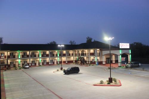 paris inn and suites